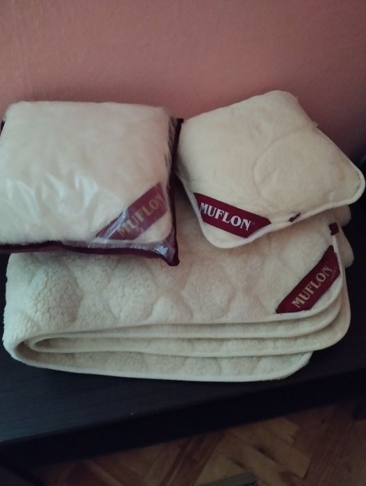 Kołdra i dwie poduszki Muflon