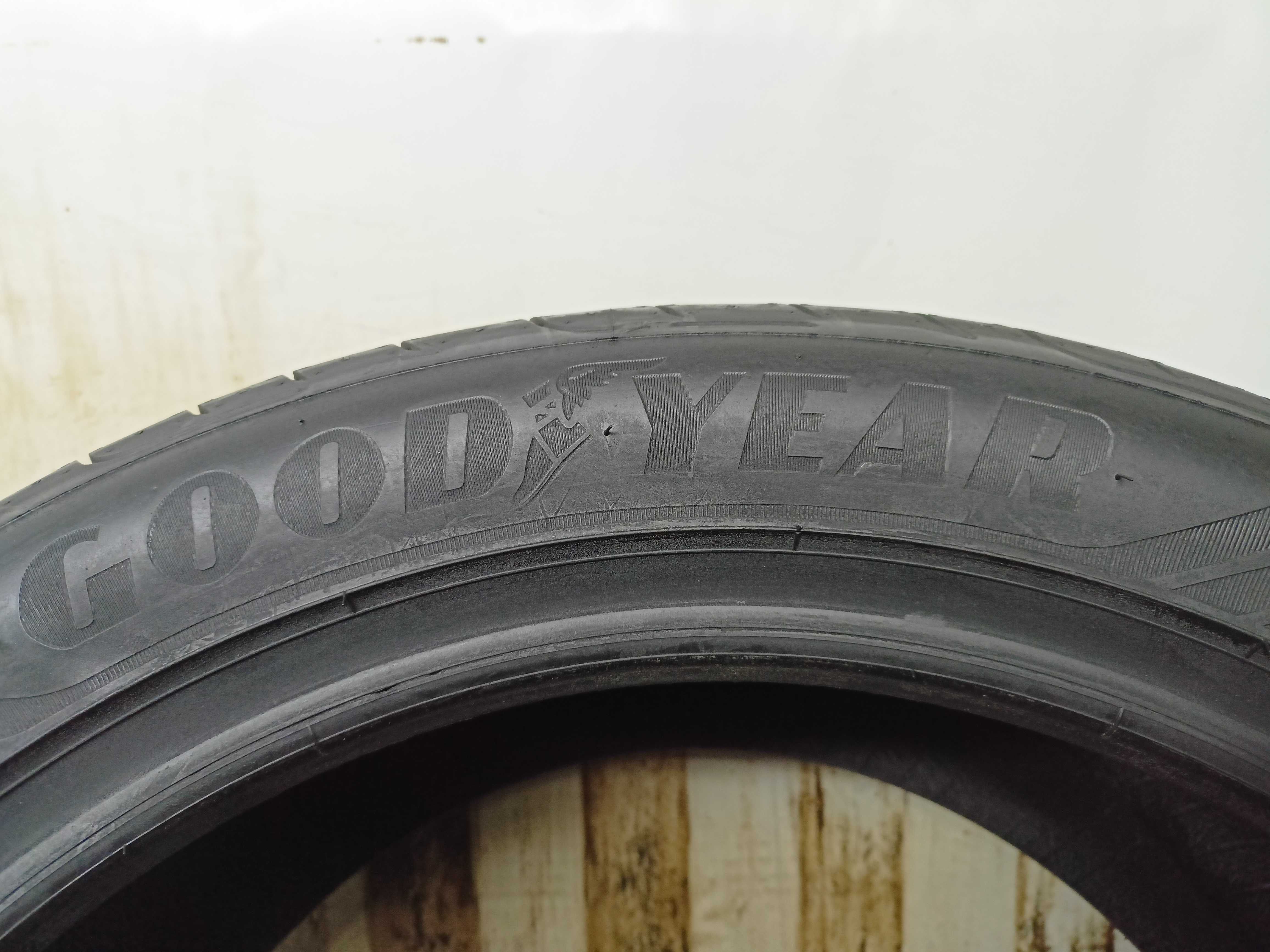 Goodyear Eagle F1 235/45/17 2017r. 94Y Nowe (4385)