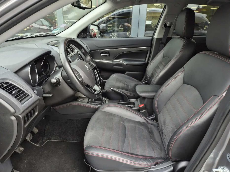 Mitsubishi ASX      2019