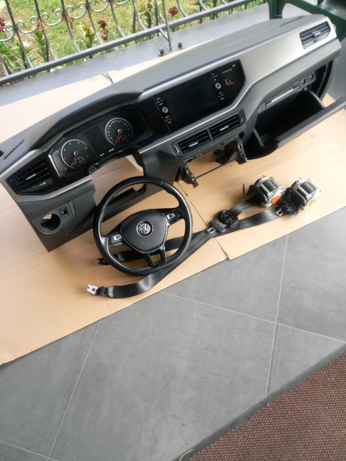 Konsola Volkswagen Polo 6 2018r
