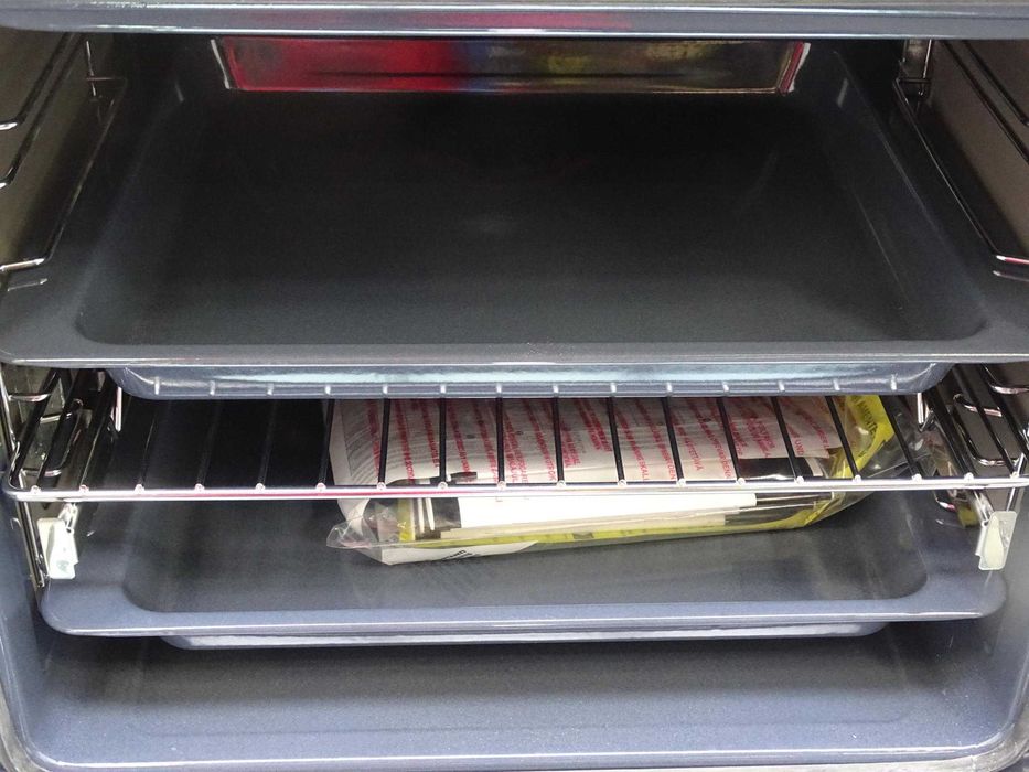 Piekarnik elektryczny Haier I-Turn 6 HWO60SM6F5BH czarny nowy