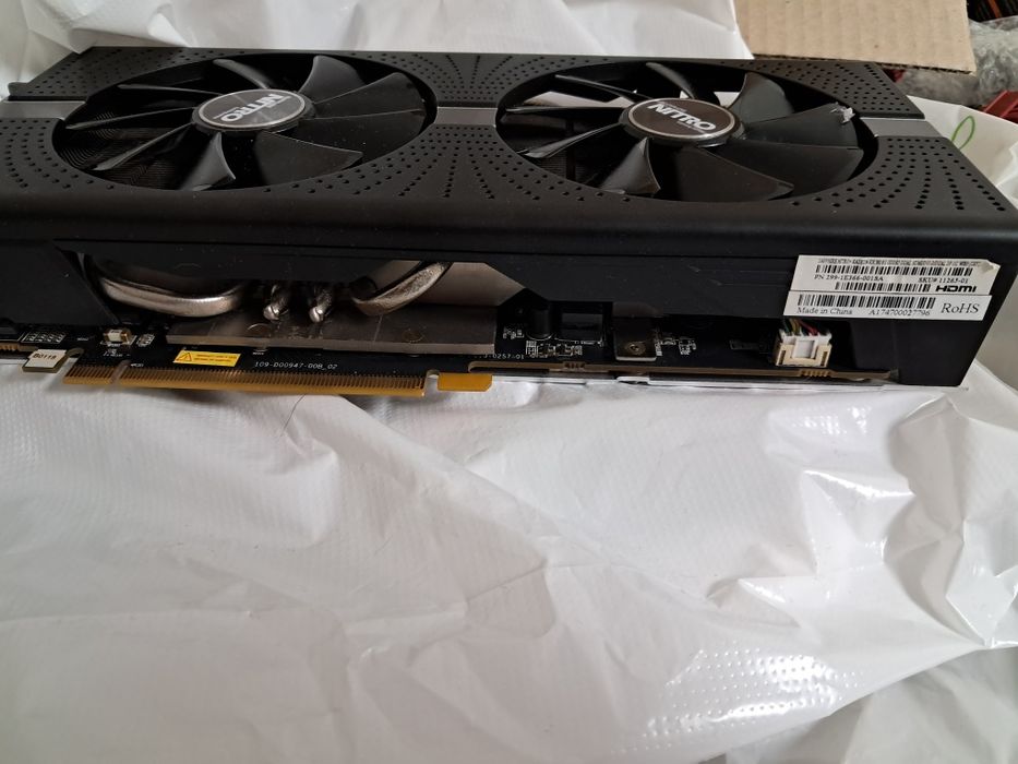Видеокарта б\у SAPPHIRE NITRO+ RX580 4GB топ состояние и другие карты