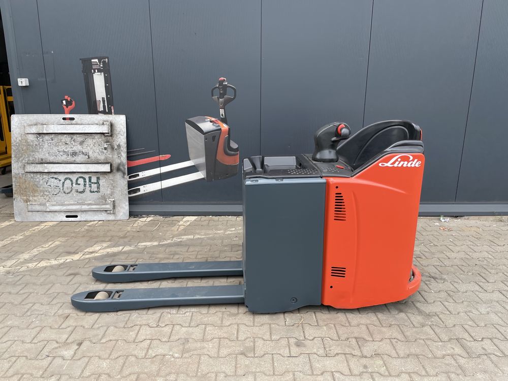 Wózek paleciak elektryczny Linde T 20 sp 2000 kg wózek Rydwan