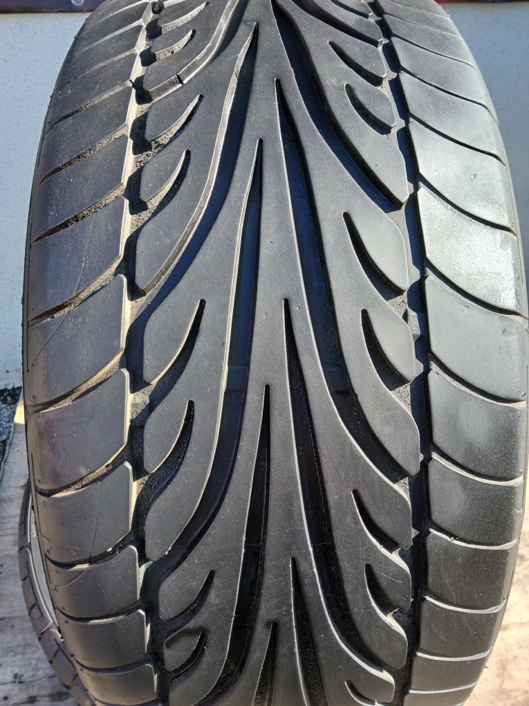 Пара гуми Dunlop