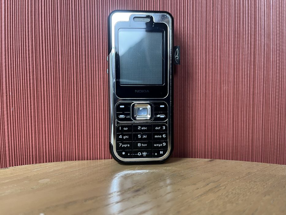 Telofon Nokia 7360 !!!