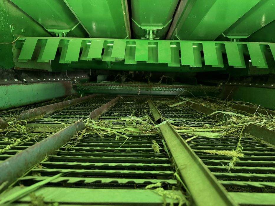 Комбайн Дон 1500б