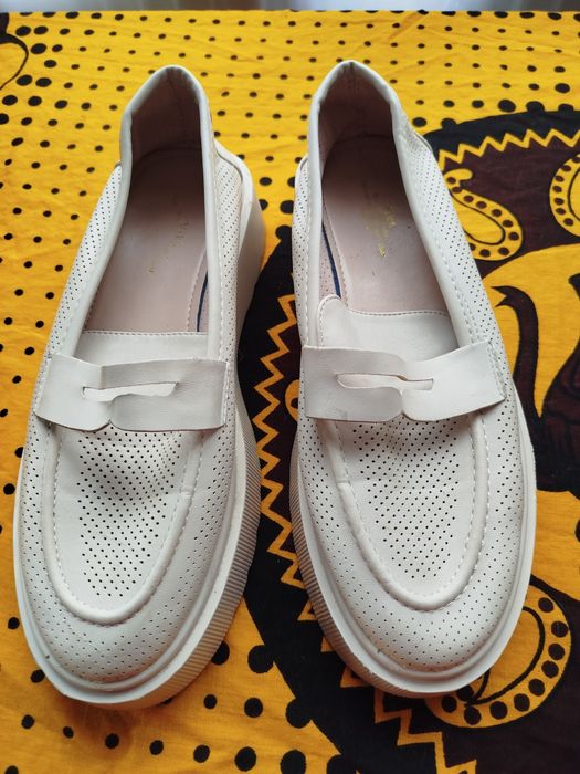 Туфлі лофери39 стан нових