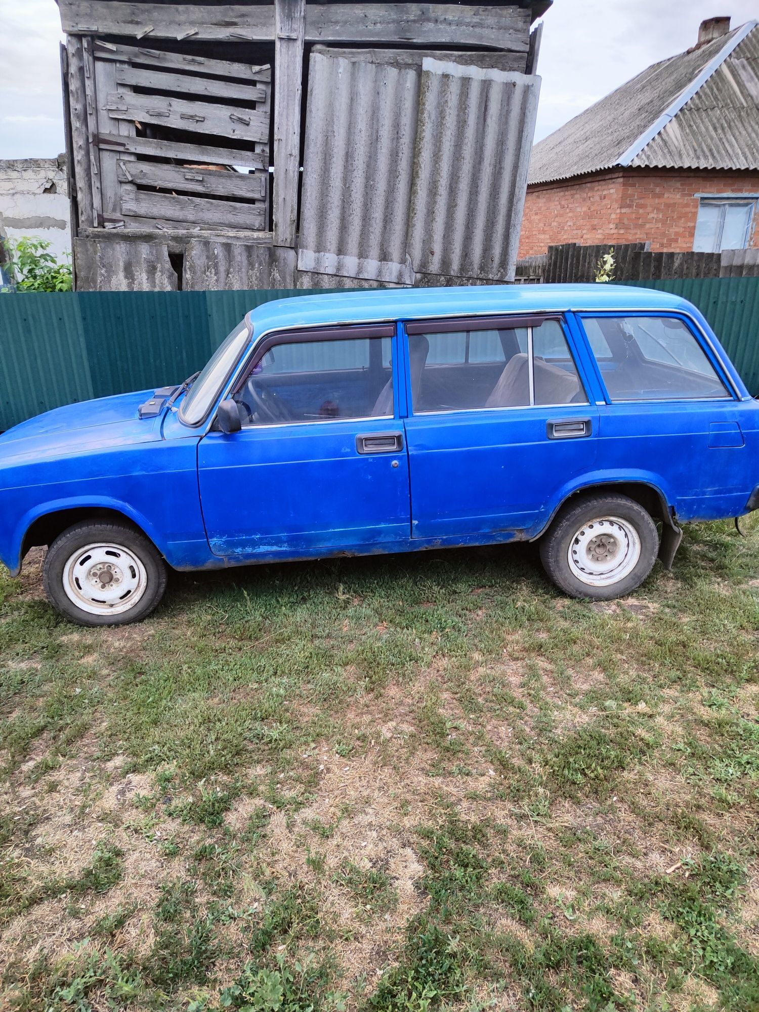 Продам ВАЗ 2104,продажа не срочная