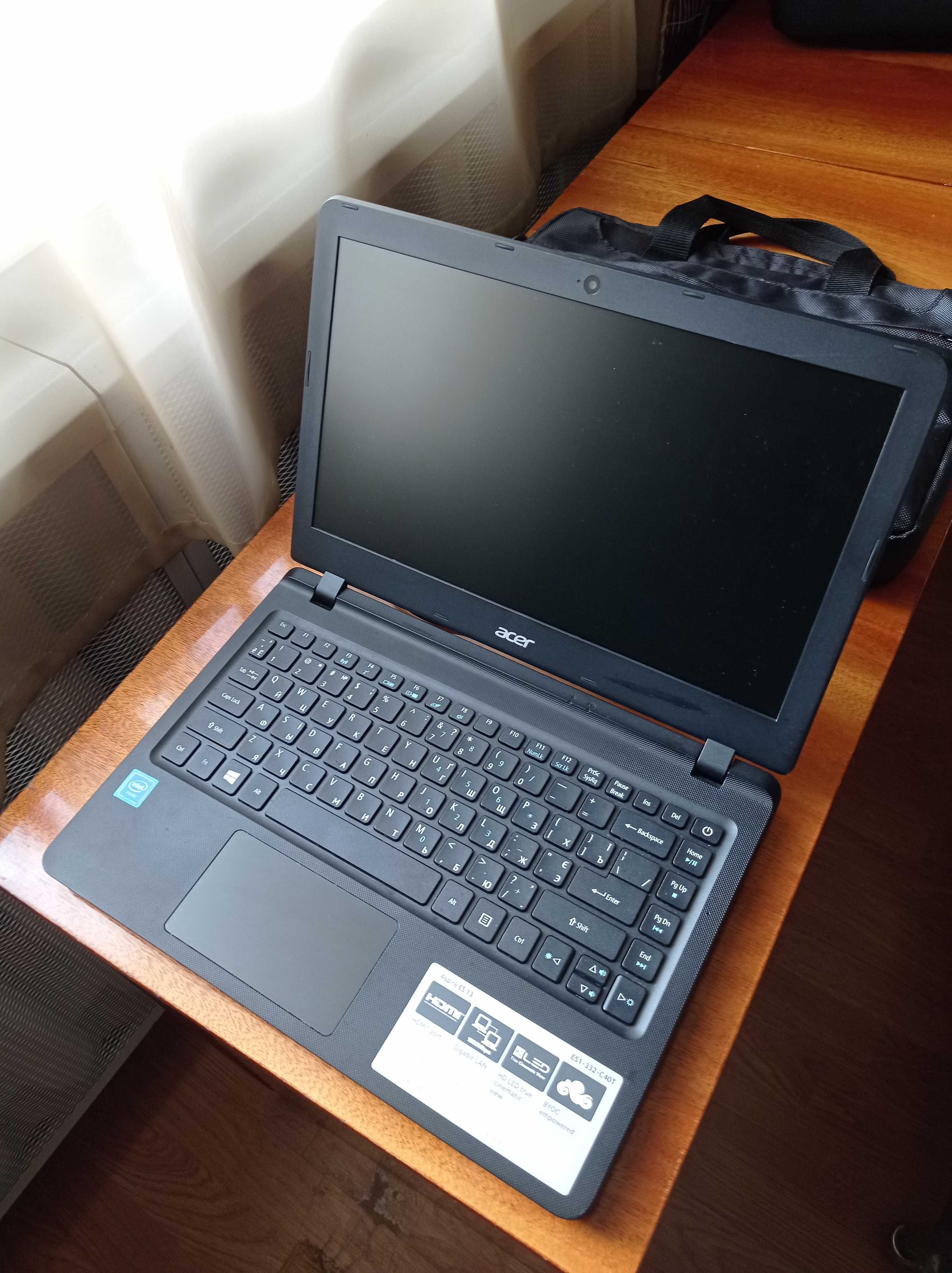 Продам ноутбук Acer Aspire ES 13.