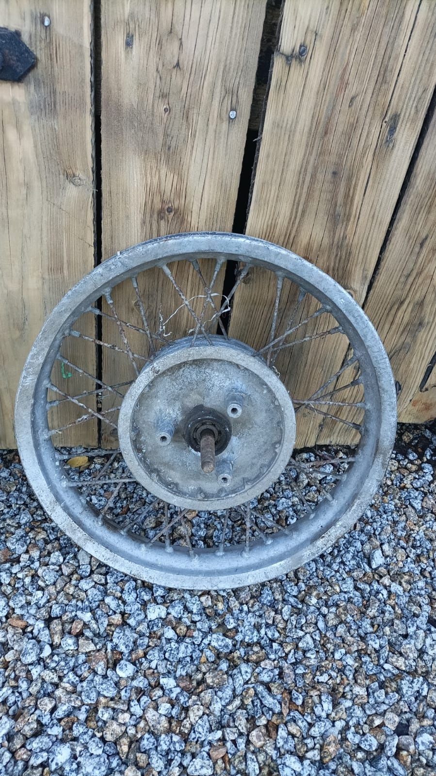 Koło MZ ES 250, MZ ES 250/1, MZ ES 250/0, MZ jaskółka, koła MZ, MZ etz