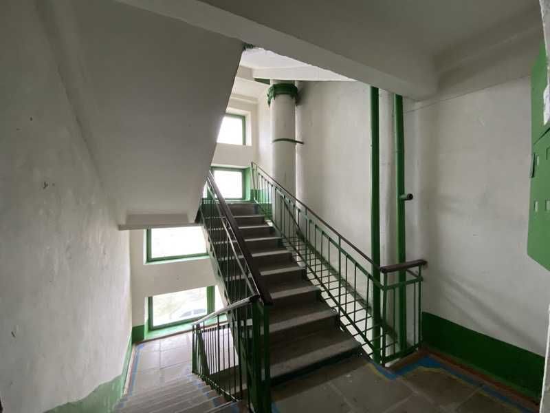 Продається 1/2 квартири, 27,5 м2, м. Коростишів, пров. Л. Мучник, 10а