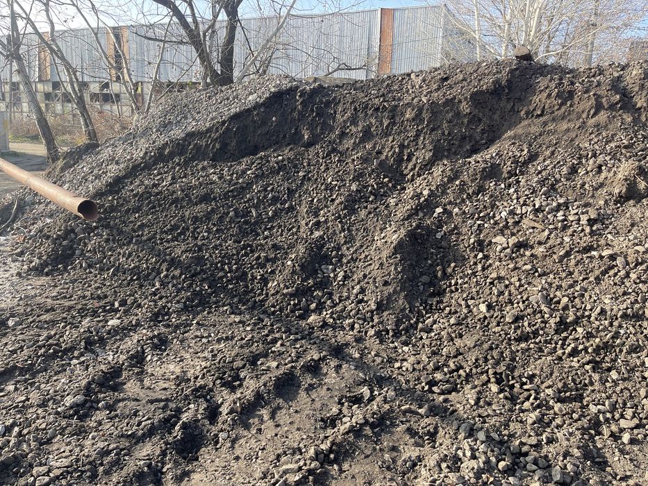 Песок Щебень всех фракций,б/у , подсыпка на дорогу