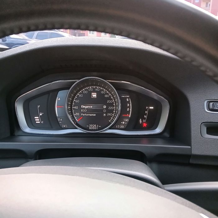 Volvo S60 d4 2017, дизель, макс.