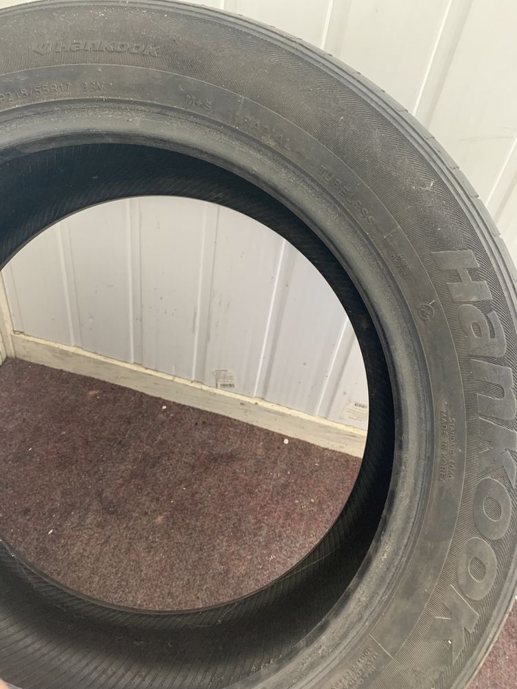 Hankook 215/55 R17 93V M+S пара