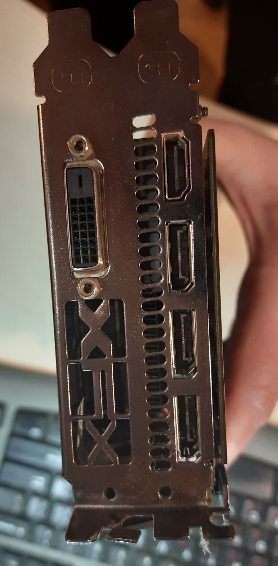 Видеокарты Radeon RX 470 XFX, Red Devil PowerColor 4Gb