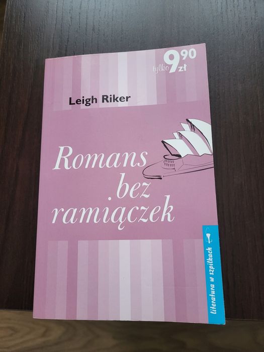 Książka romans bez ramiączek