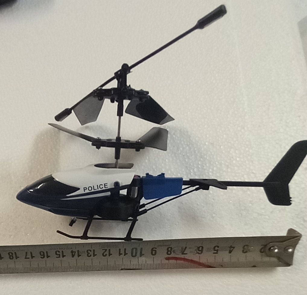 Helicóptero telecomandado