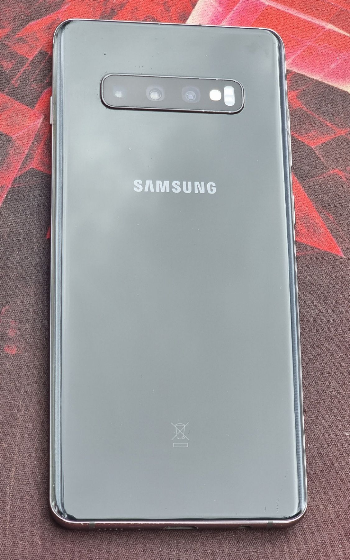 Samsung galaxy S10+ plus 8/128