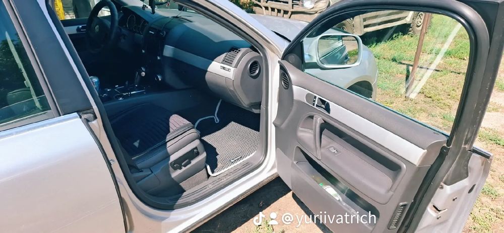 Для Військових Таурег 3.0 дизель