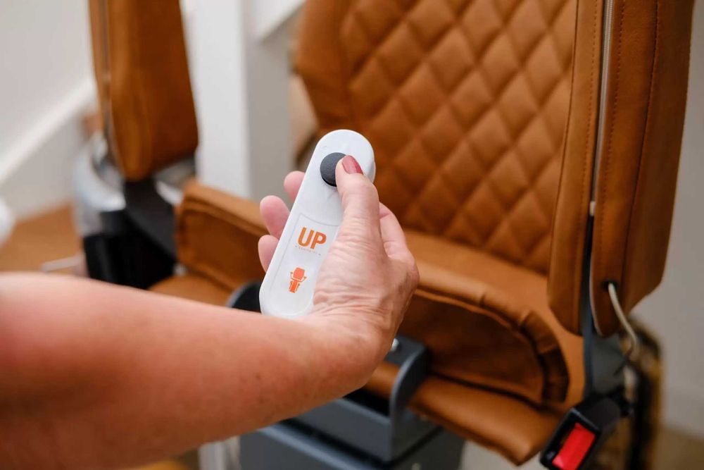 Krzesło schodowe/ winda schodowa udźwig do 145 kg Tor prosty i skrętny