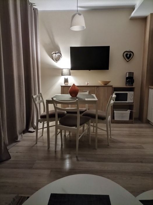 Wolny 16.10-19.10 2 pokoje komfortowy   apartament balkon 4 osoby