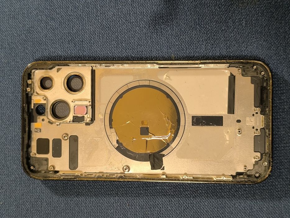 Goły korpus iPhone 14 pro max