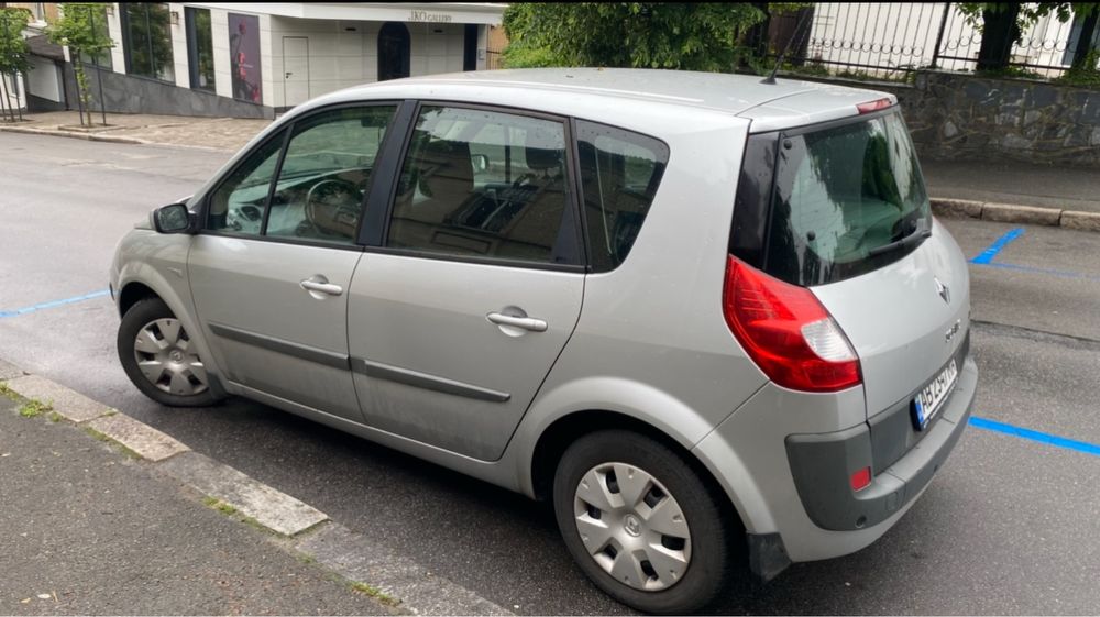 Комфортне сімейне авто, можу доставити до вас(по домовленості).