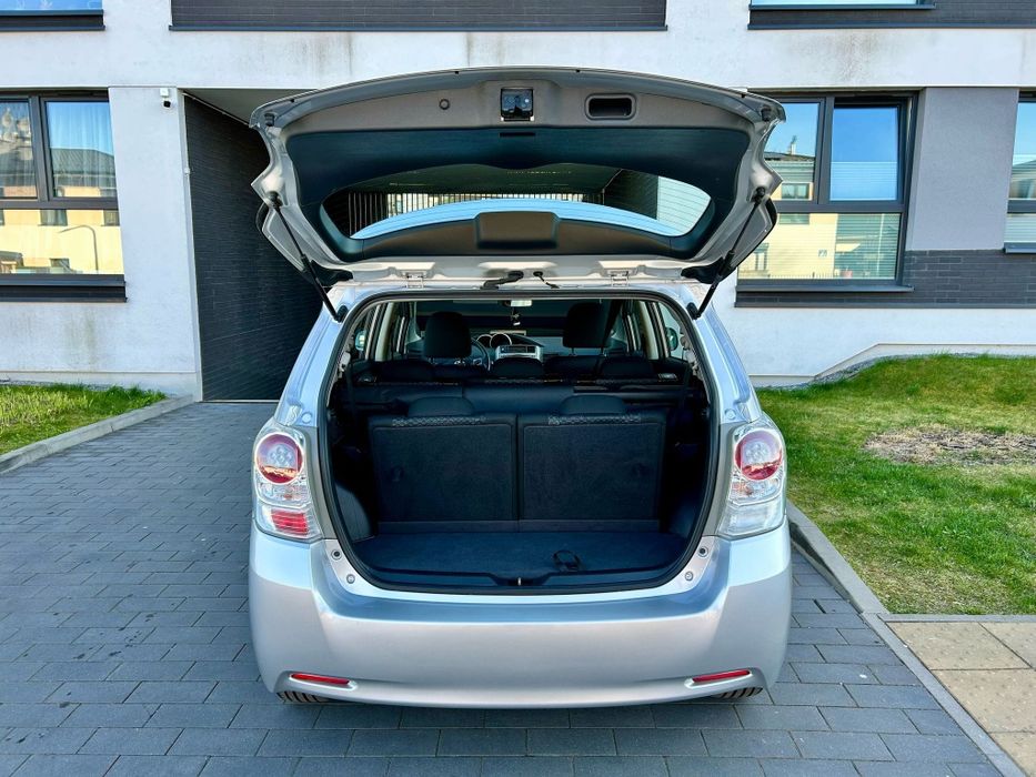 Toyota Verso 1.6 Benzyna 132KM! 2010r! 178tys przebiegu! 7 osobowa!