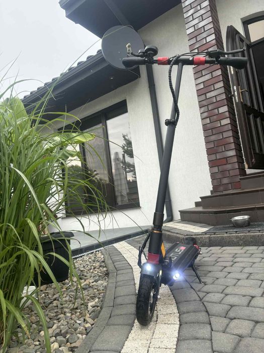 Hulajnoga elektryczna Motus 8.5 pro lite