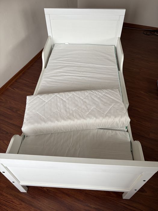 Łóżko Sundvik z materacem