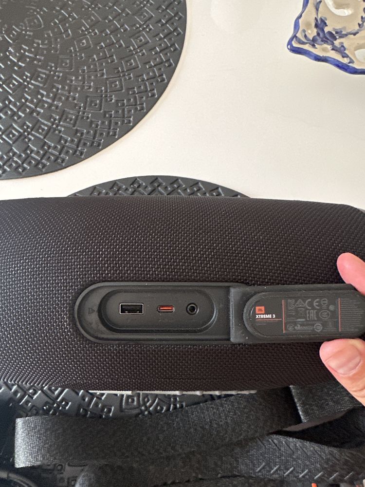 Coluna jbl extreme 3