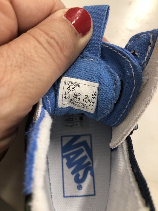 Vans bébé novo tamanho 20