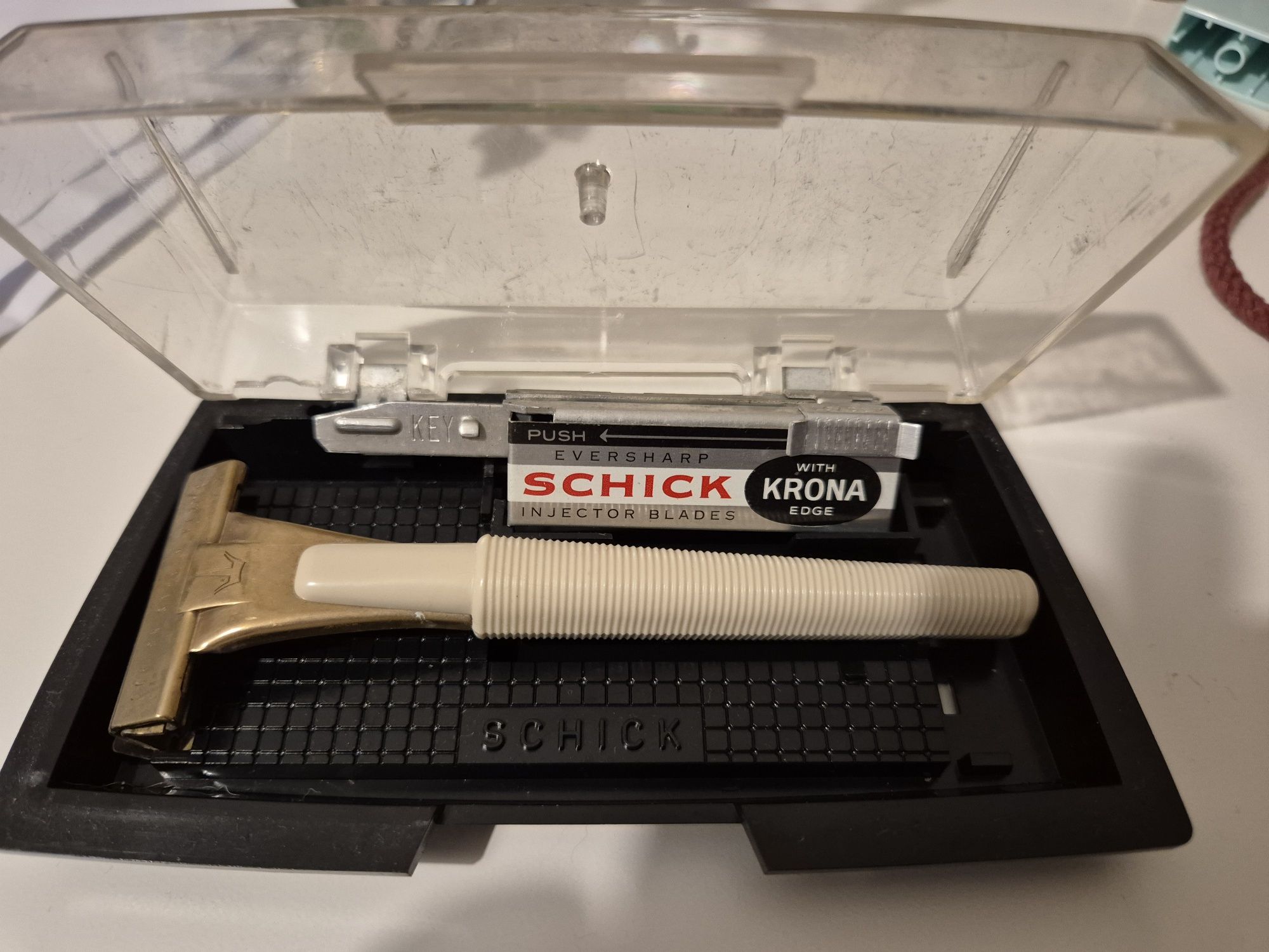 Máquina barbear Schick Krona antiga