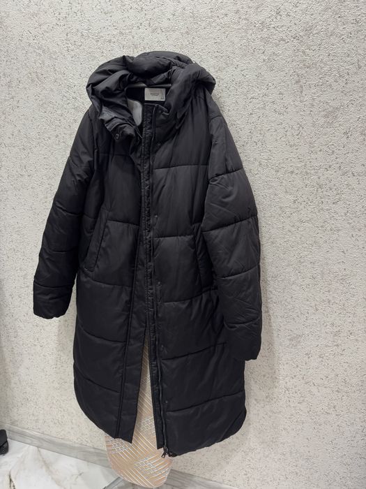 Зимова куртка Reserved