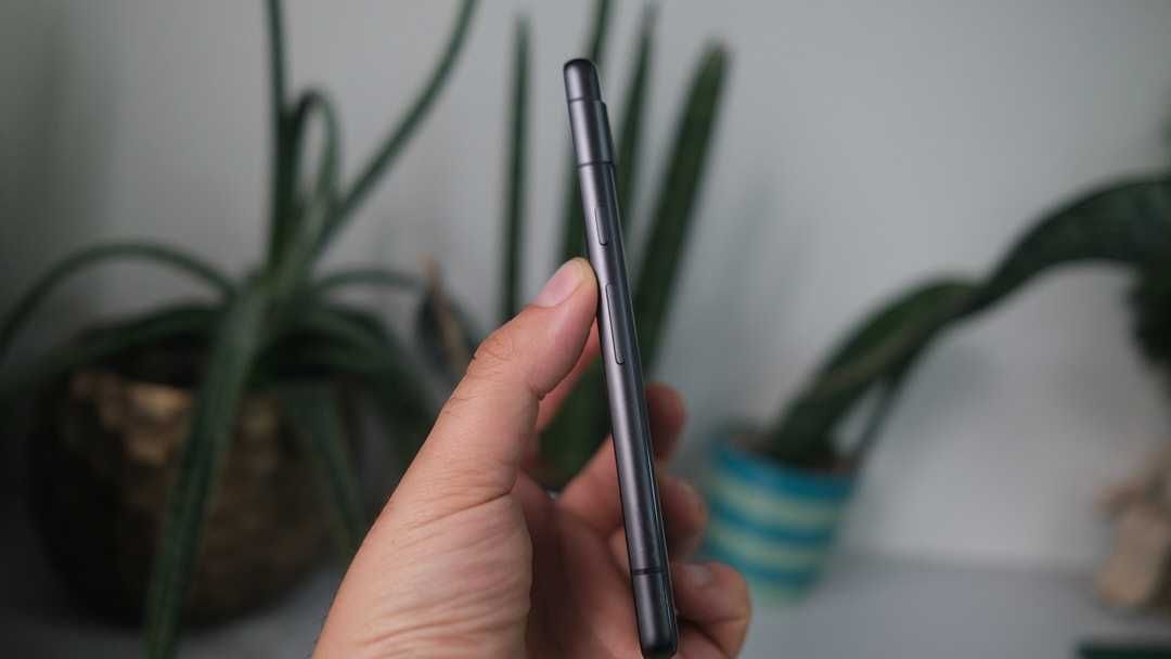 Google Pixel 7a 8/128GB (Charcoal) без вигорань Soft Unlock