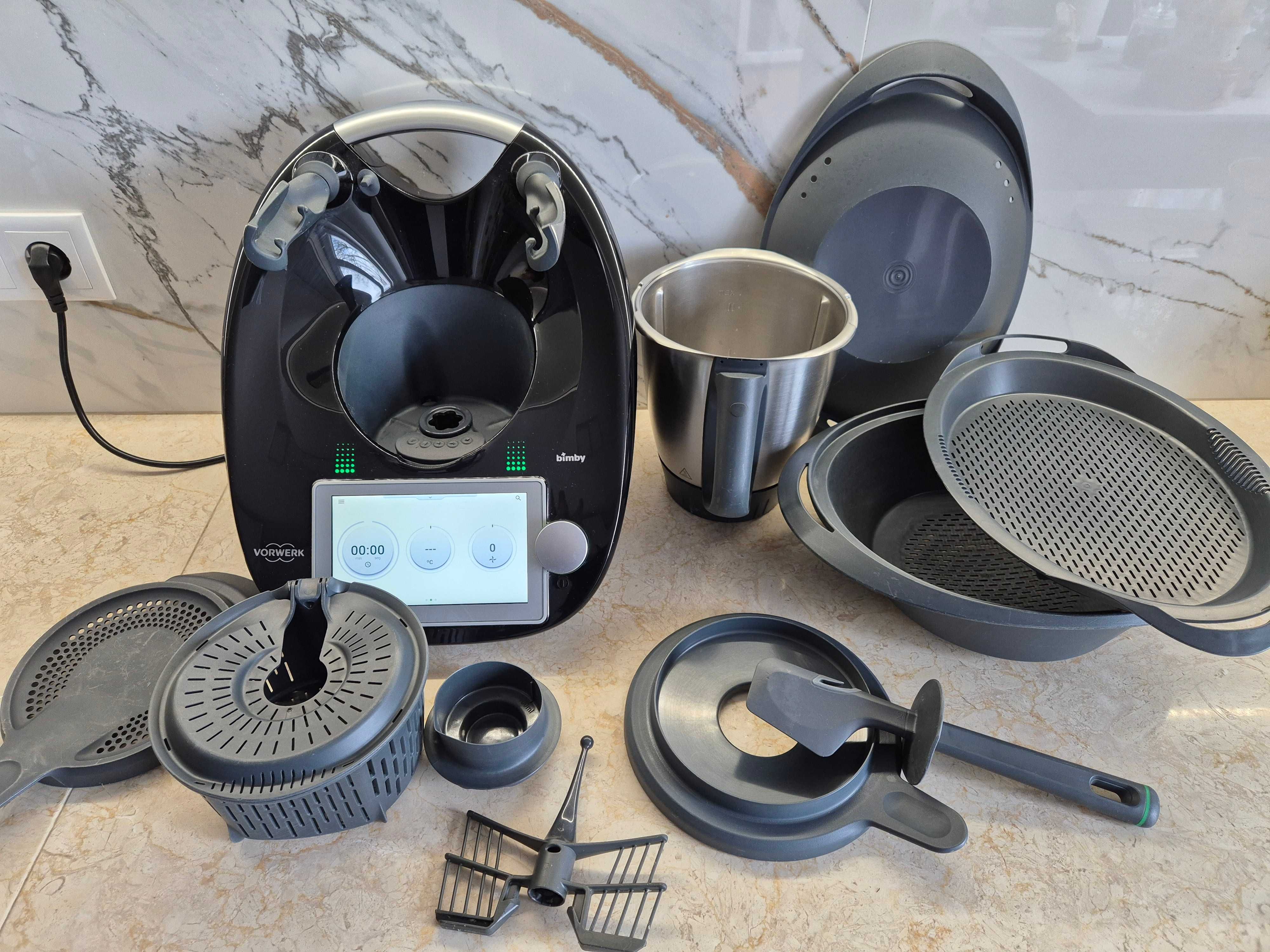 Bimby TM6 Preta completa