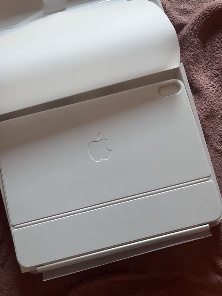 Etui na iPad Air 11 cali APPLE Magic Keyboard Biały Klawiatura