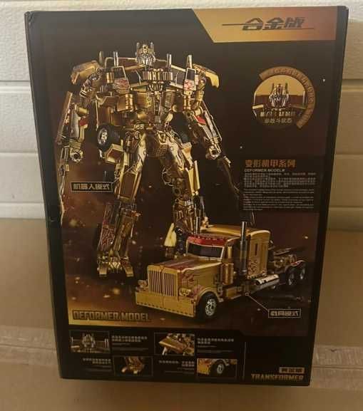 Преміум Колекційна Фігурка-Трансформер «Золотий Оптімус Прайм»