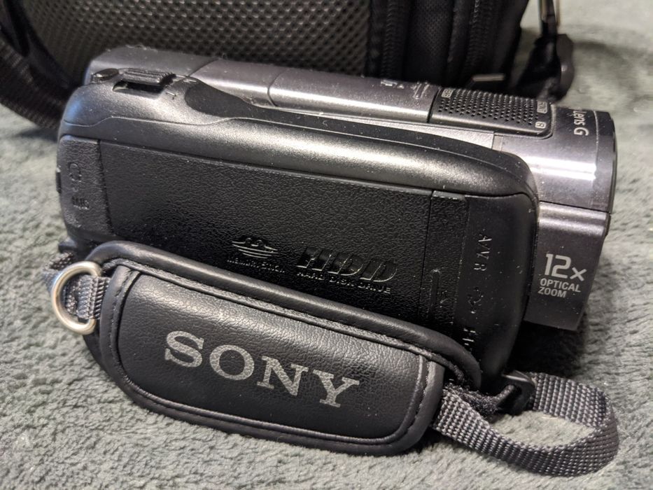 Продам відеокамеру Sony