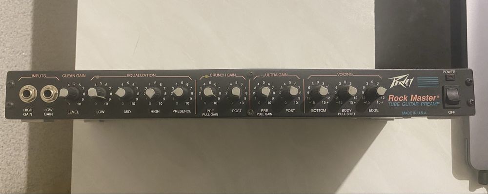 ламповий преамп Peavey RockMaster