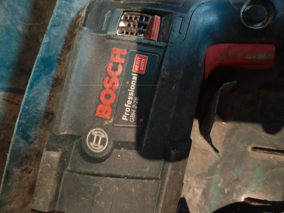 Młotowiertarka Bosch GBH 2-28 Professional młot udarowy wiertarka
