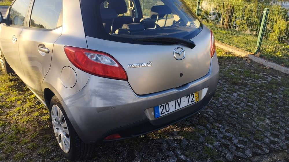Mazda 2 - 1.3 Gasolina (75cv) - Ano 2010 - 90.000 Km