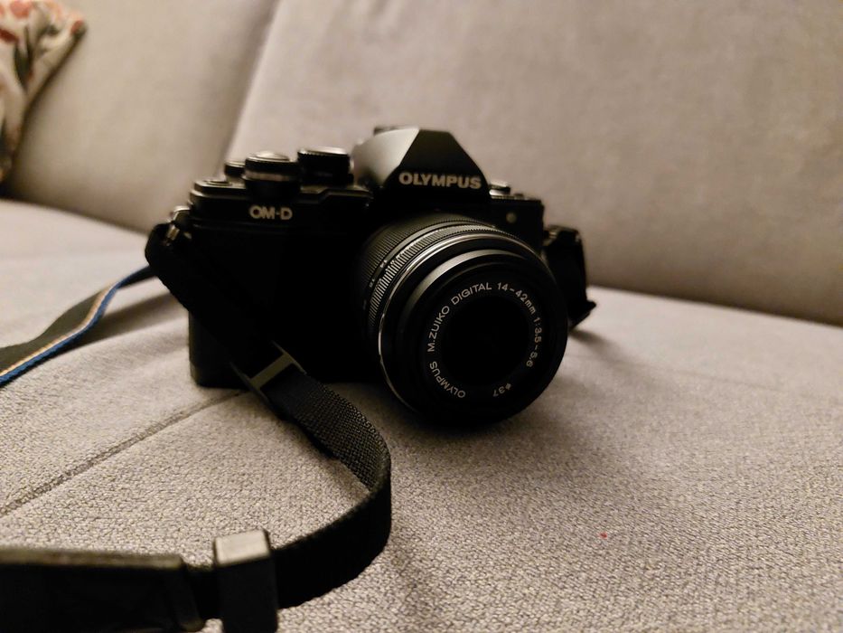 Aparat Olympus OM-D mark II