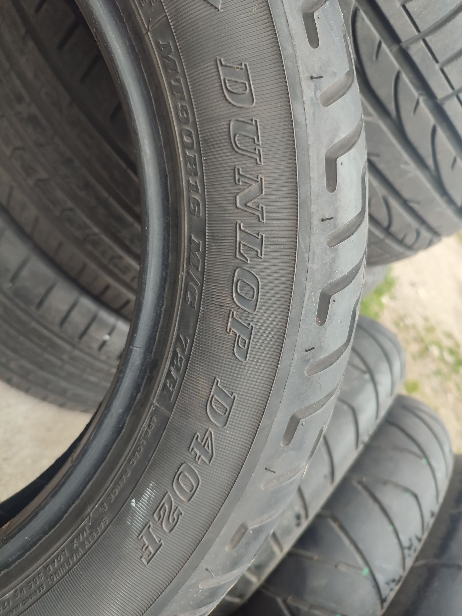 Opona motorowa Dunlop D402F 90/16 72H