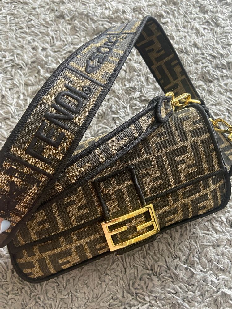 Mala Fendi_como nova