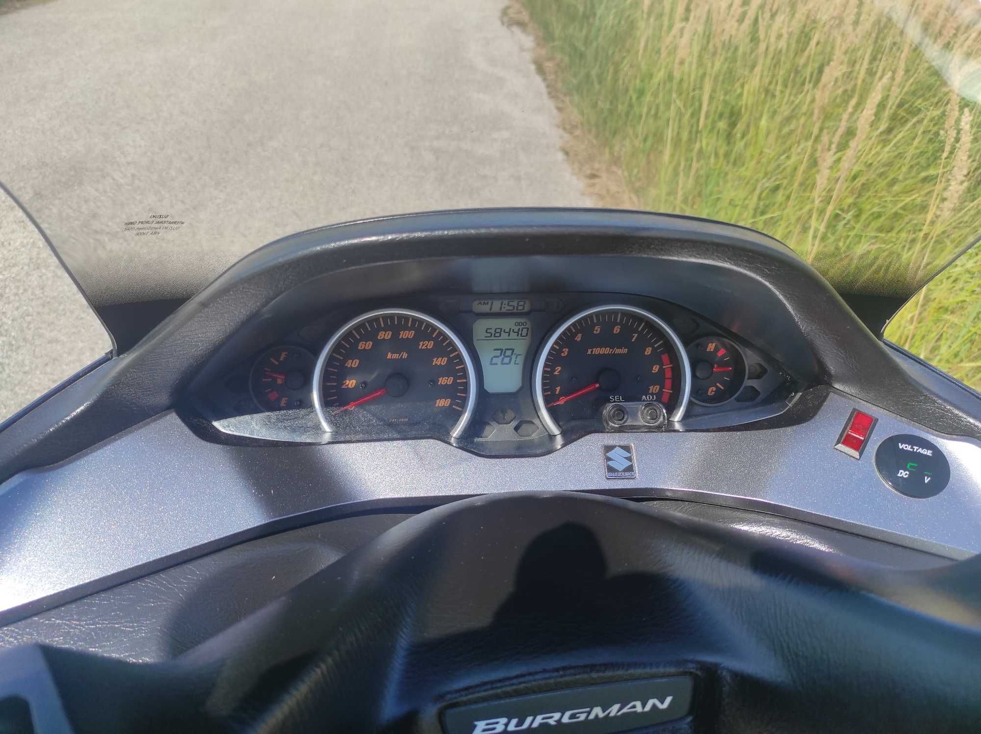 Suzuki Burgman 400