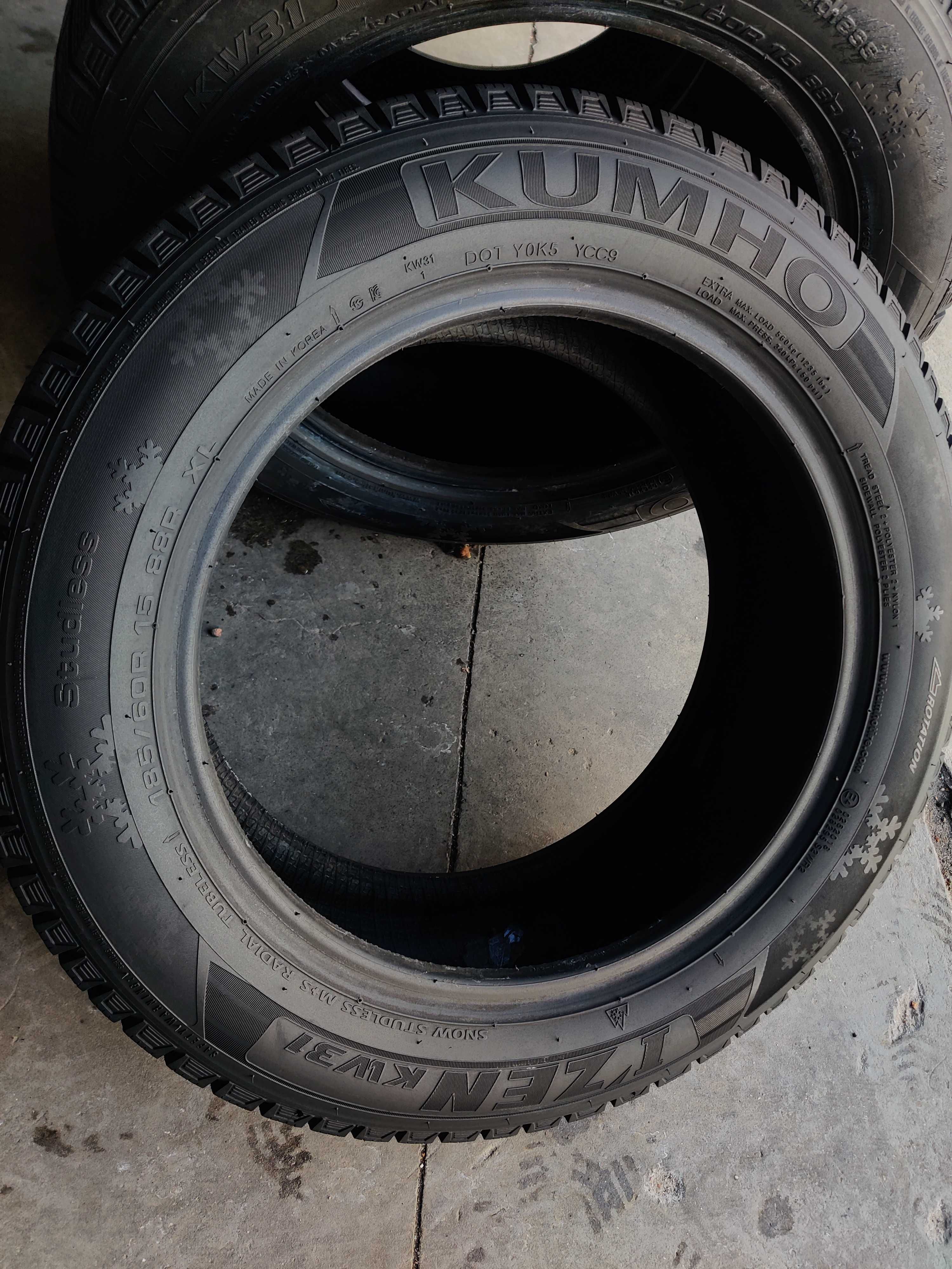 R15 185 60 шини зимові Kumho i'zen kw31