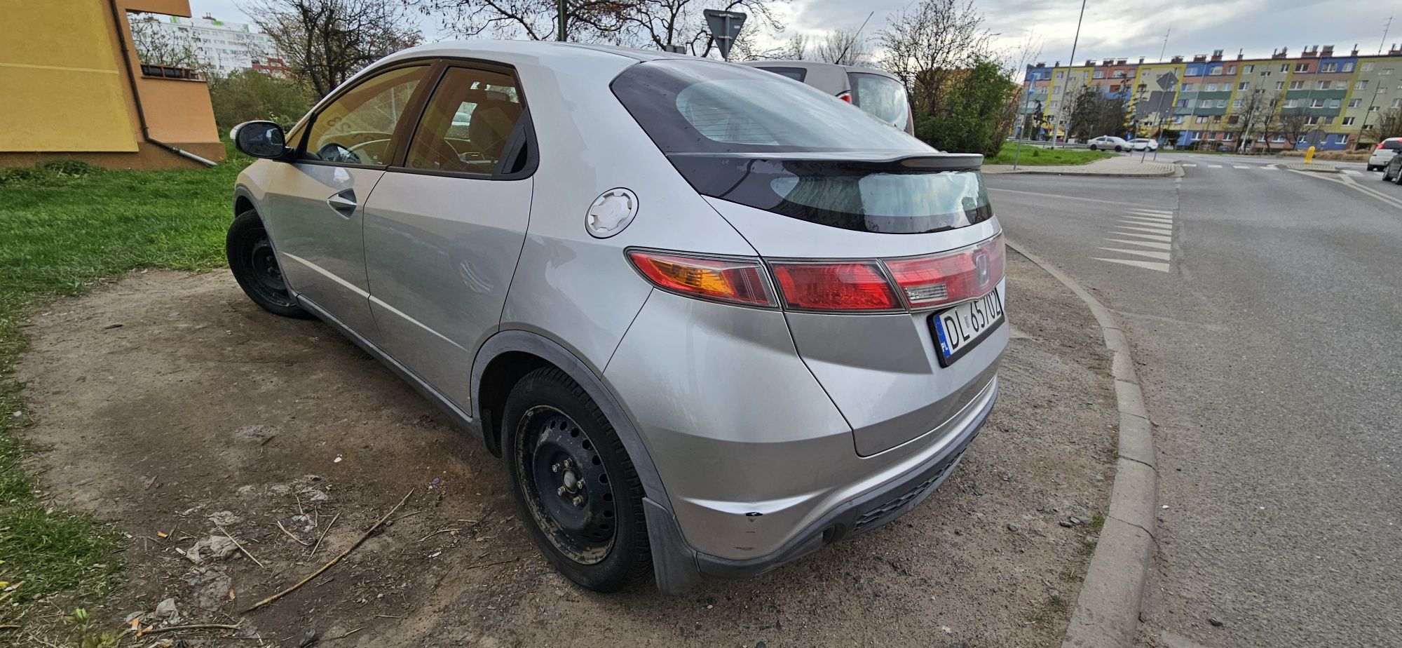 Honda Civic VIII 5 drzwi 1.4 benzyna