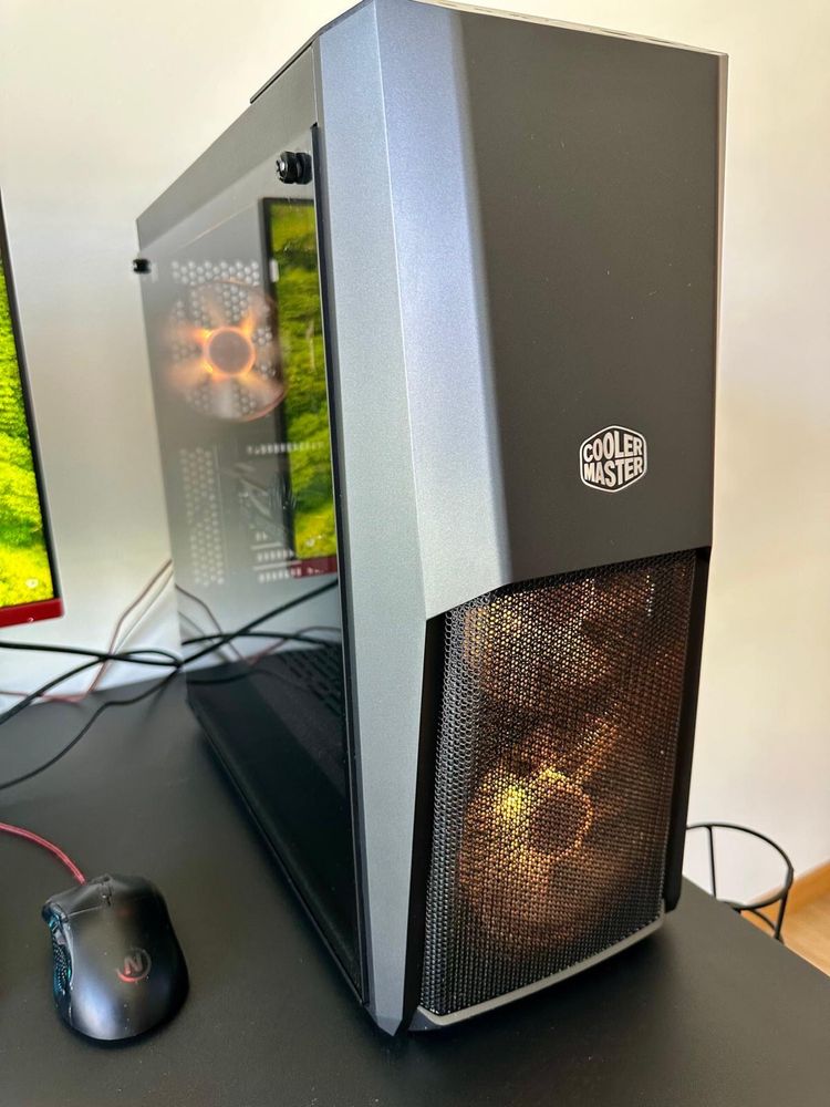 Computador e acessórios+secretária+cadeira gaming