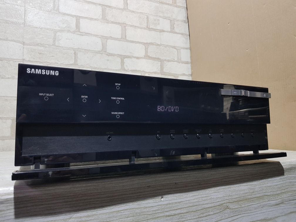 5.1 AV ресивер/підсилювач  Samsung HW-C500 5x100Вт б/у з Німеччини